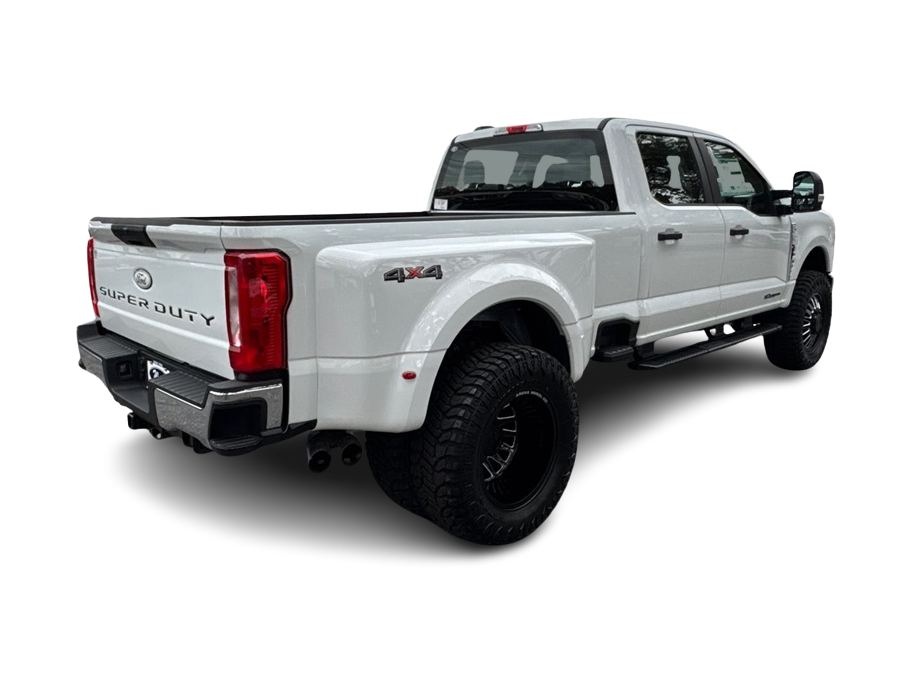 Thumbnail: 2025 Ford F-350 - 19