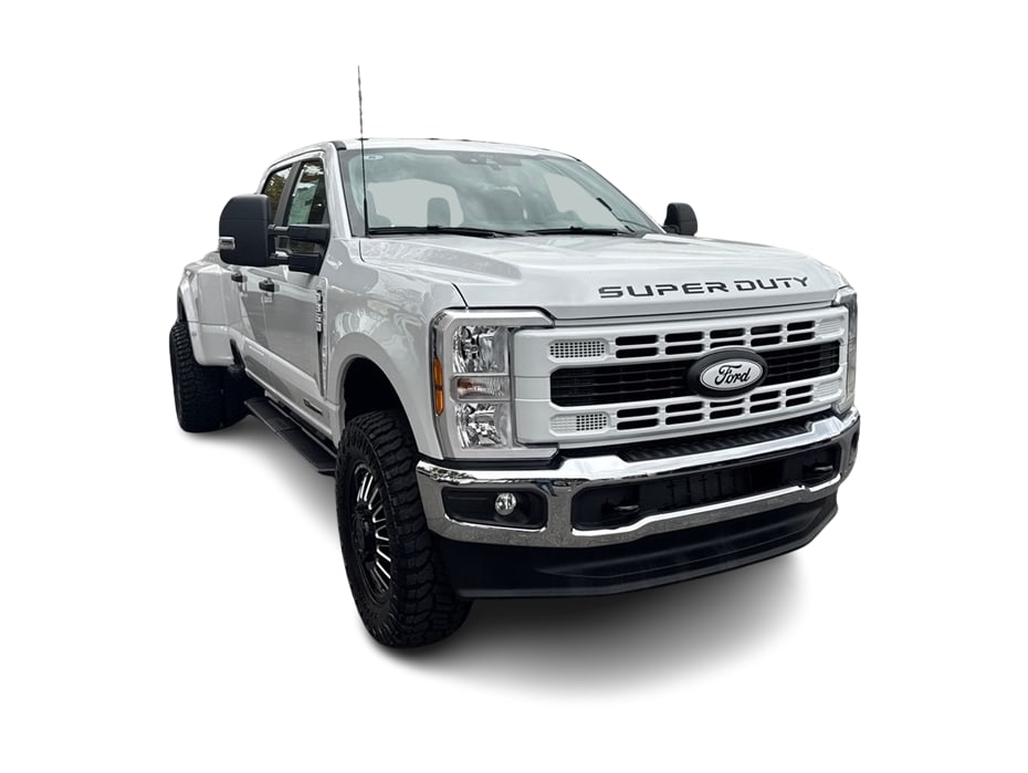 Thumbnail: 2025 Ford F-350 - 18