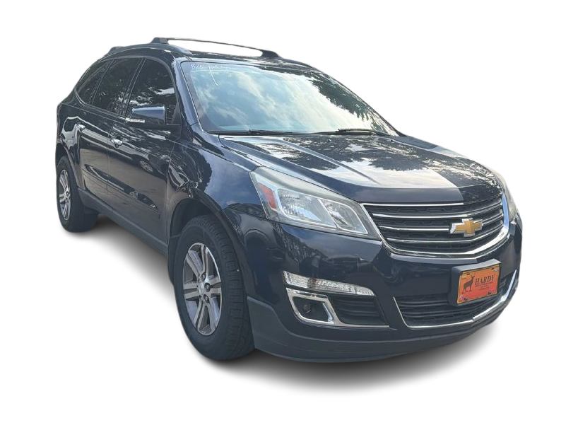 Thumbnail: 2017 Chevrolet Traverse - 4