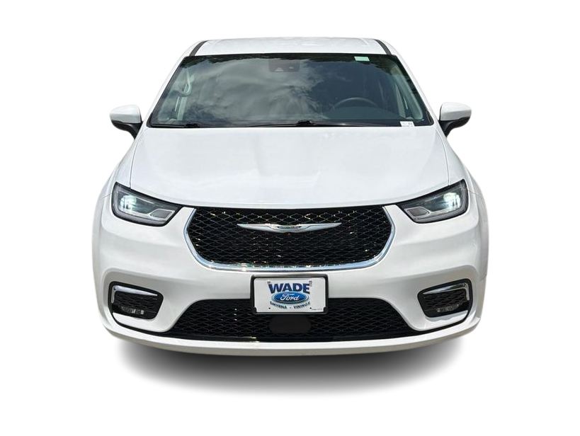Thumbnail: 2023 Chrysler Pacifica - 6