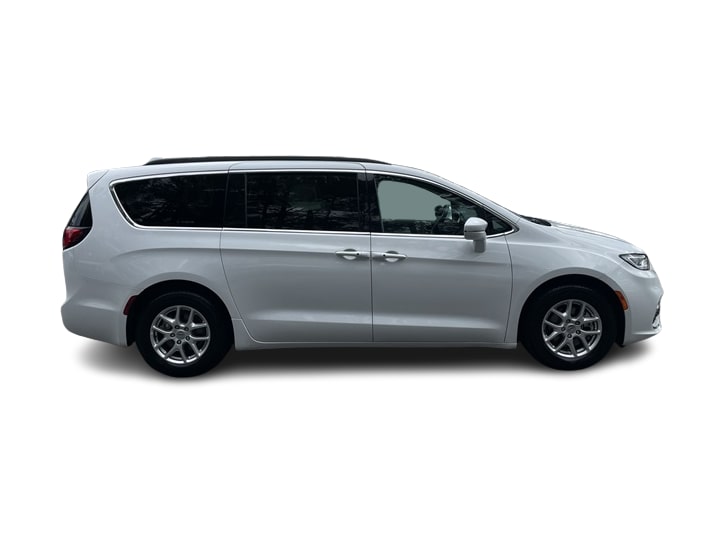 2022 Chrysler Pacifica Touring L 30