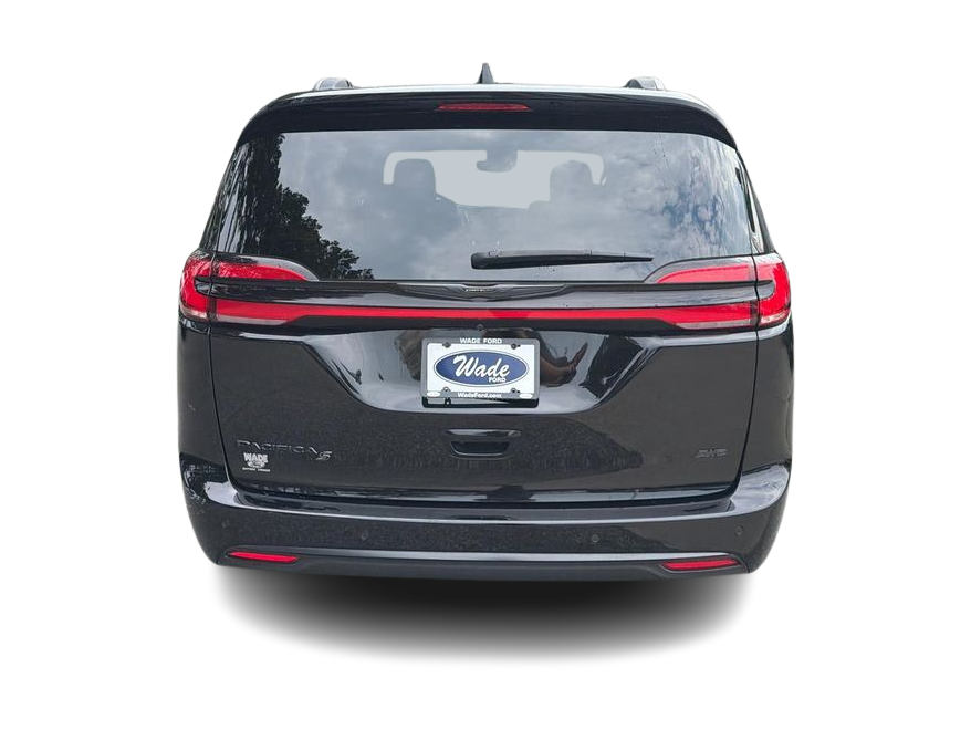 Thumbnail: 2024 Chrysler Pacifica - 5