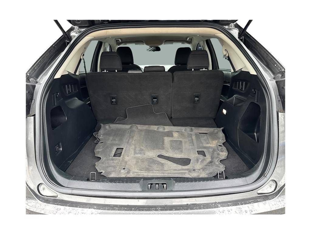 Thumbnail: 2020 Ford Edge - 16