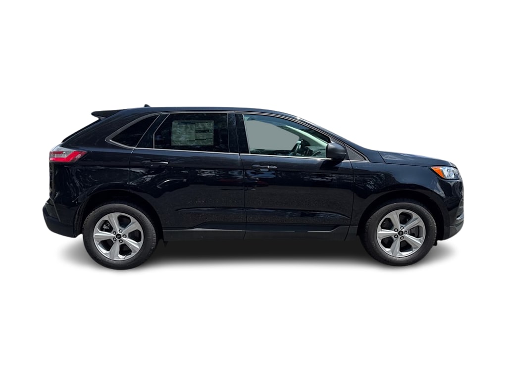 Thumbnail: 2024 Ford Edge - 17