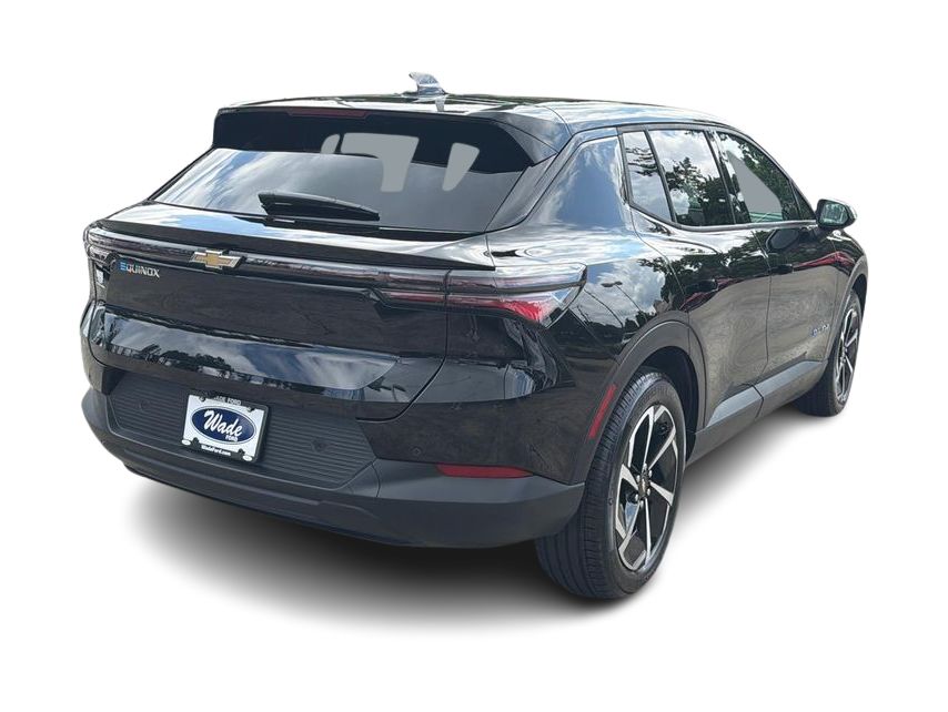 Thumbnail: 2026 Chevrolet Equinox - 17