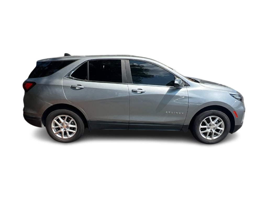 Thumbnail: 2023 Chevrolet Equinox - 4