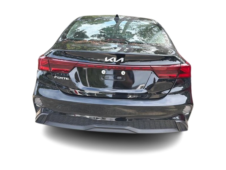 Thumbnail: 2024 Kia Forte - 8