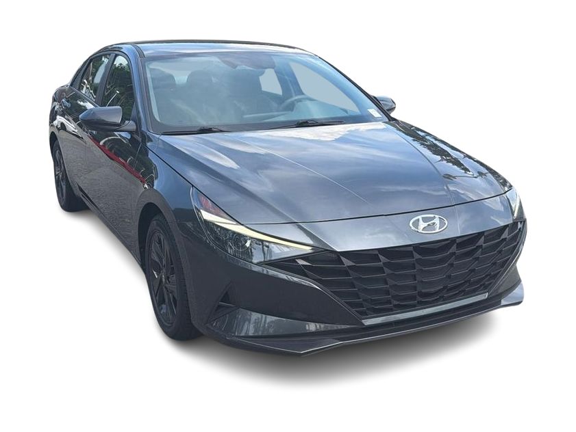 Thumbnail: 2022 Hyundai Elantra - 18