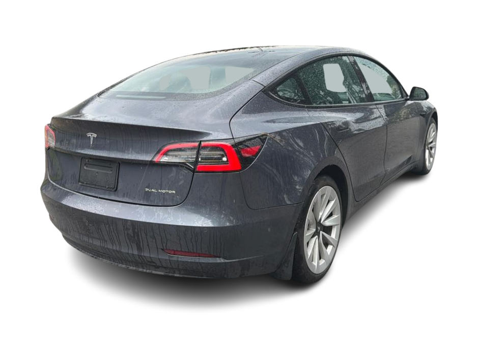 Thumbnail: 2022 Tesla Model 3 - 20