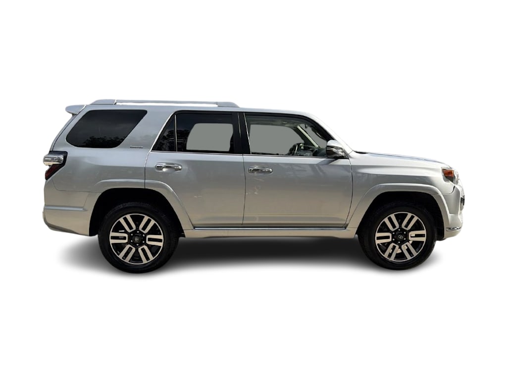 Thumbnail: 2018 Toyota 4Runner - 20