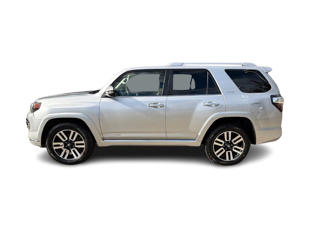 Thumbnail: 2018 Toyota 4Runner - 3