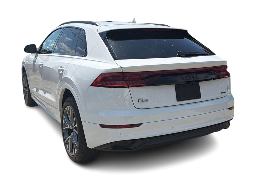 Thumbnail: 2020 Audi Q8 - 21