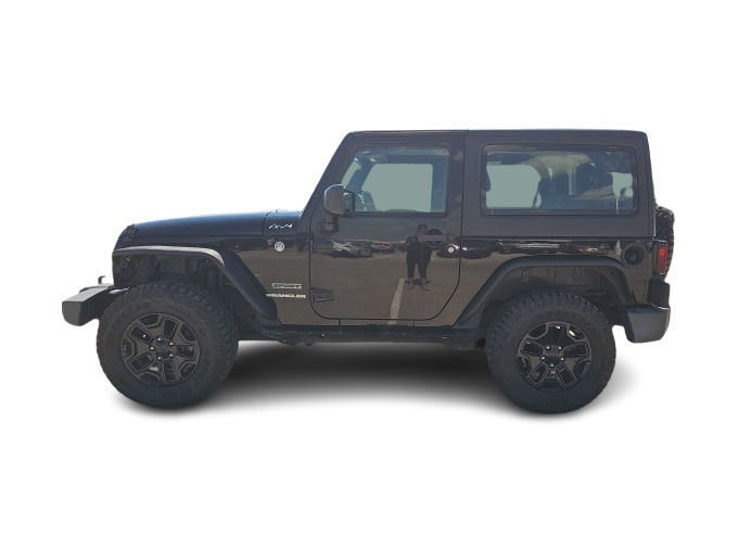 Thumbnail: 2016 Jeep Wrangler - 14