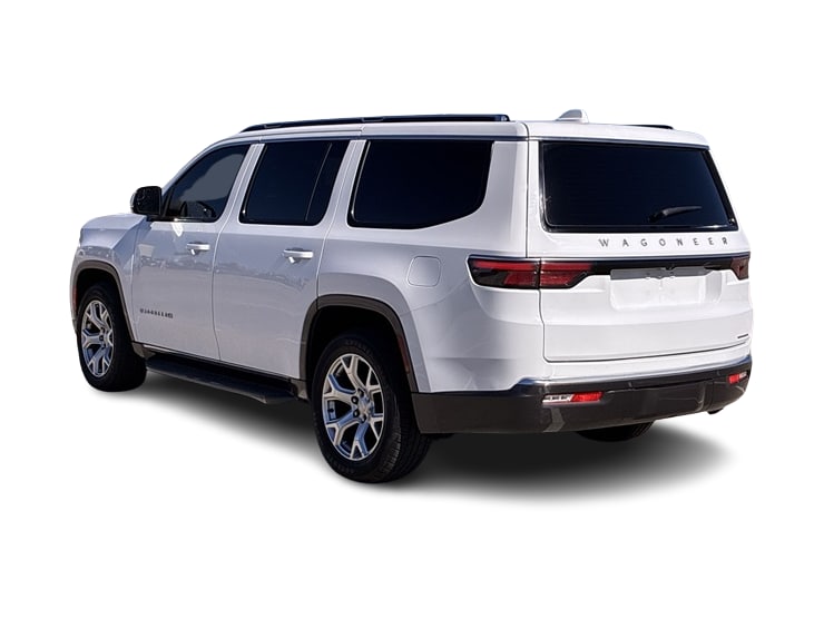 Thumbnail: 2022 Jeep Wagoneer - 4