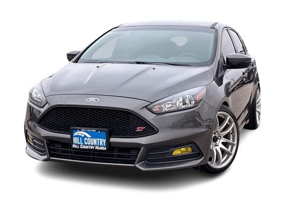 Thumbnail: 2017 Ford Focus - 6