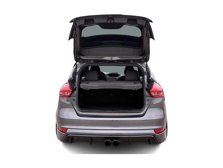 Thumbnail: 2017 Ford Focus - 18