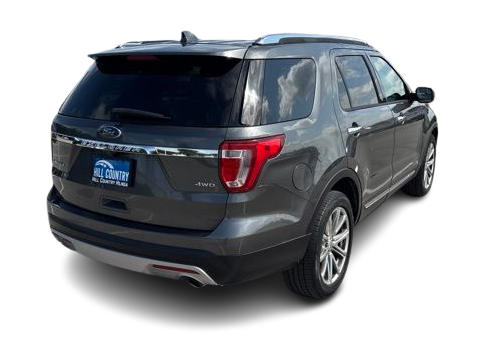 Thumbnail: 2016 Ford Explorer - 17