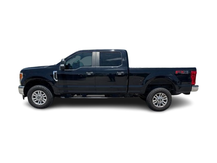 Thumbnail: 2017 Ford F-250 - 3