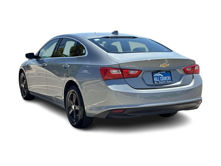 Thumbnail: 2023 Chevrolet Malibu - 4