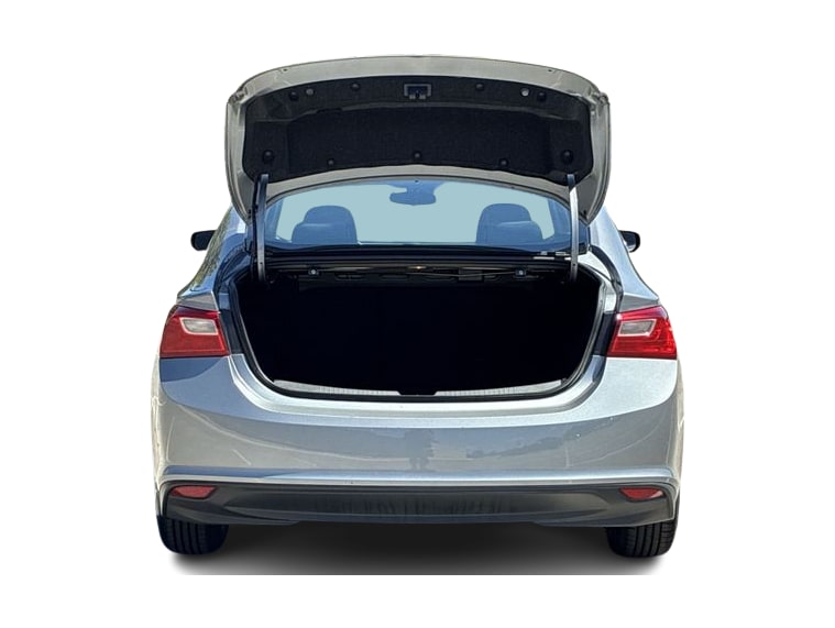 Thumbnail: 2023 Chevrolet Malibu - 17