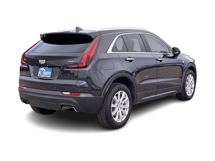 Thumbnail: 2022 Cadillac XT4 - 21