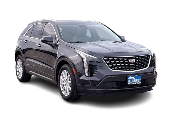 Thumbnail: 2022 Cadillac XT4 - 23
