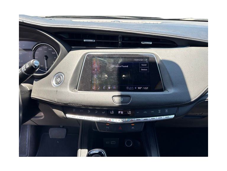 Thumbnail: 2023 Cadillac XT4 - 24