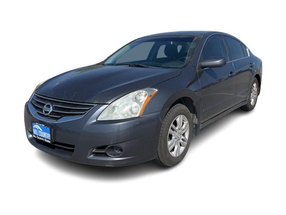 Used 2012 Nissan Altima S with VIN 1N4AL2AP6CN575817 for sale in Hudson, WI