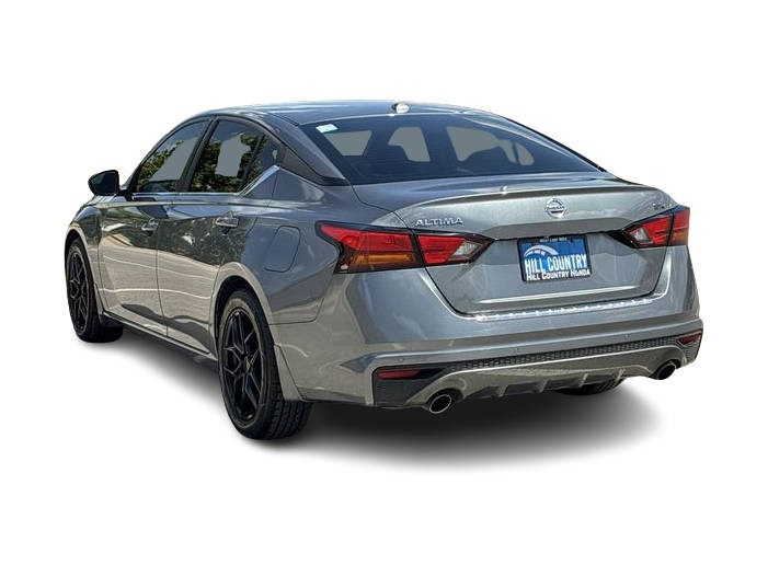 Thumbnail: 2021 Nissan Altima - 4