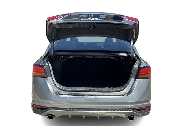 Thumbnail: 2021 Nissan Altima - 17