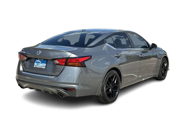 Thumbnail: 2021 Nissan Altima - 20