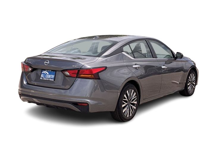 Thumbnail: 2024 Nissan Altima - 21
