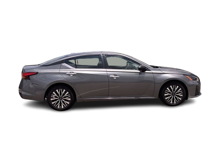 Thumbnail: 2024 Nissan Altima - 22