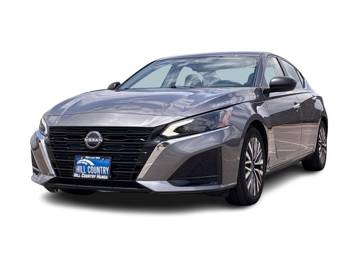 Thumbnail: 2024 Nissan Altima - 25