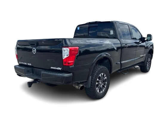 Thumbnail: 2018 Nissan Titan - 16
