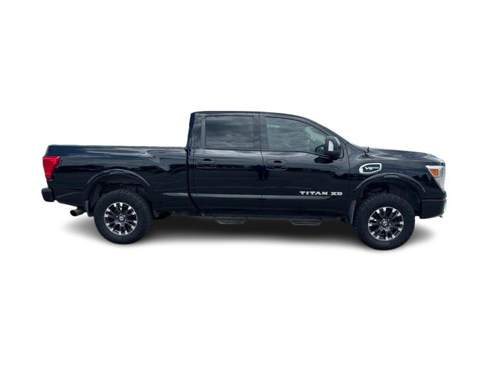 Thumbnail: 2018 Nissan Titan - 17