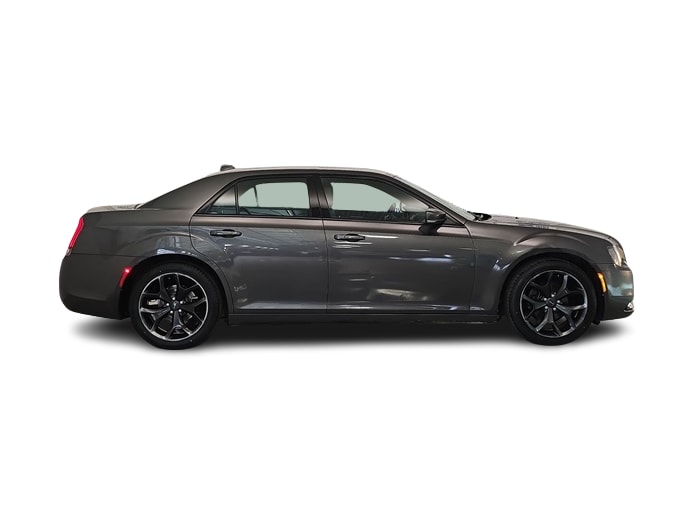 Thumbnail: 2021 Chrysler 300 - 23