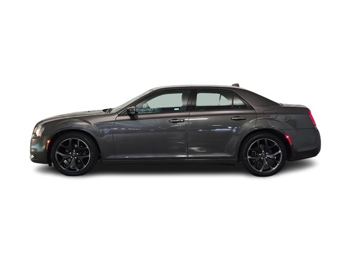 Thumbnail: 2021 Chrysler 300 - 3