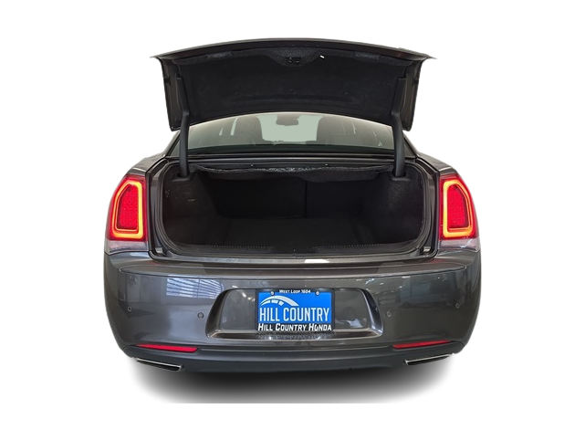 Thumbnail: 2021 Chrysler 300 - 19