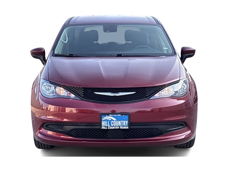 Thumbnail: 2023 Chrysler Voyager - 6