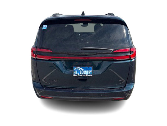 Thumbnail: 2023 Chrysler Pacifica - 5