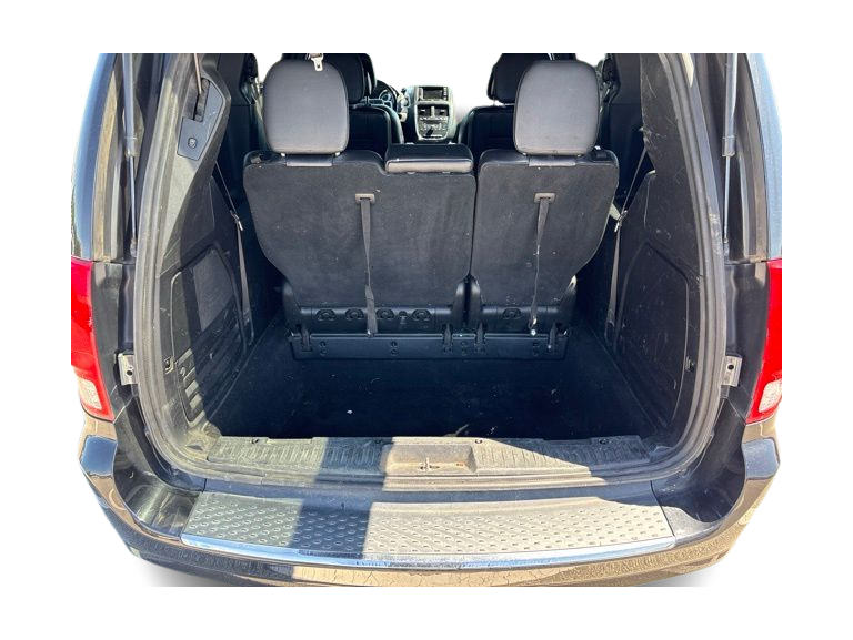 Thumbnail: 2018 Dodge Grand Caravan - 14