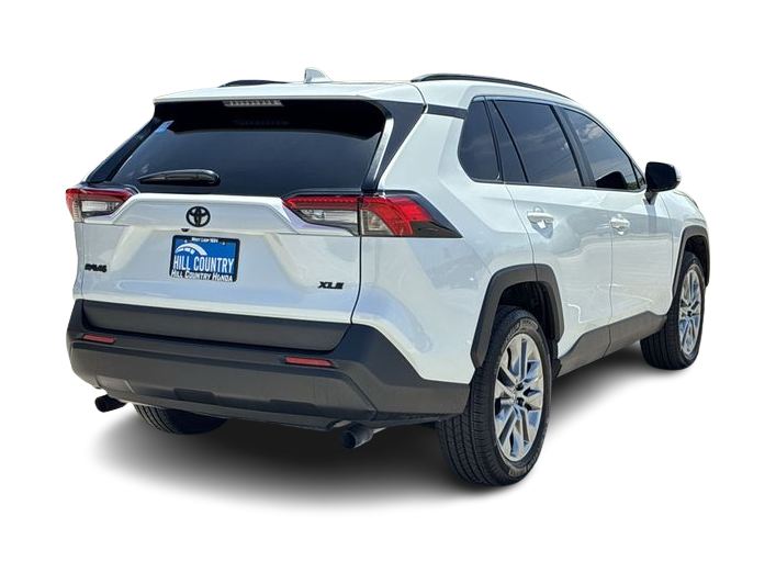 Thumbnail: 2025 Toyota RAV4 - 21