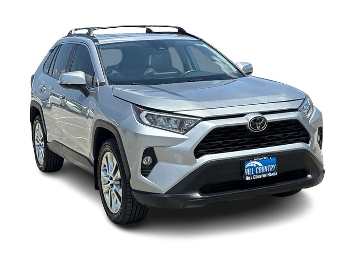 Thumbnail: 2021 Toyota RAV4 - 23
