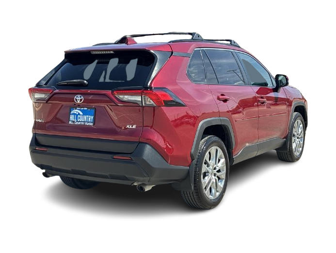 Thumbnail: 2023 Toyota RAV4 - 21