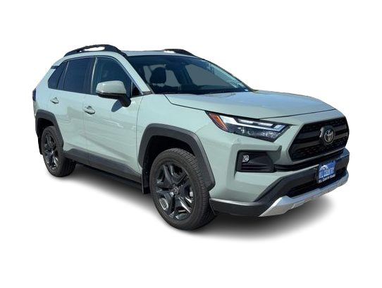Thumbnail: 2022 Toyota RAV4 - 17