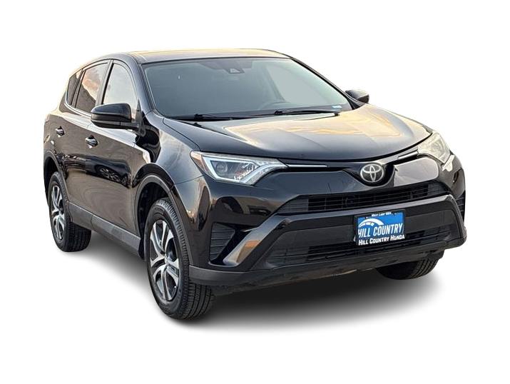 Thumbnail: 2018 Toyota RAV4 - 23