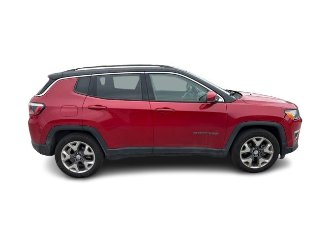 Thumbnail: 2018 Jeep Compass - 17