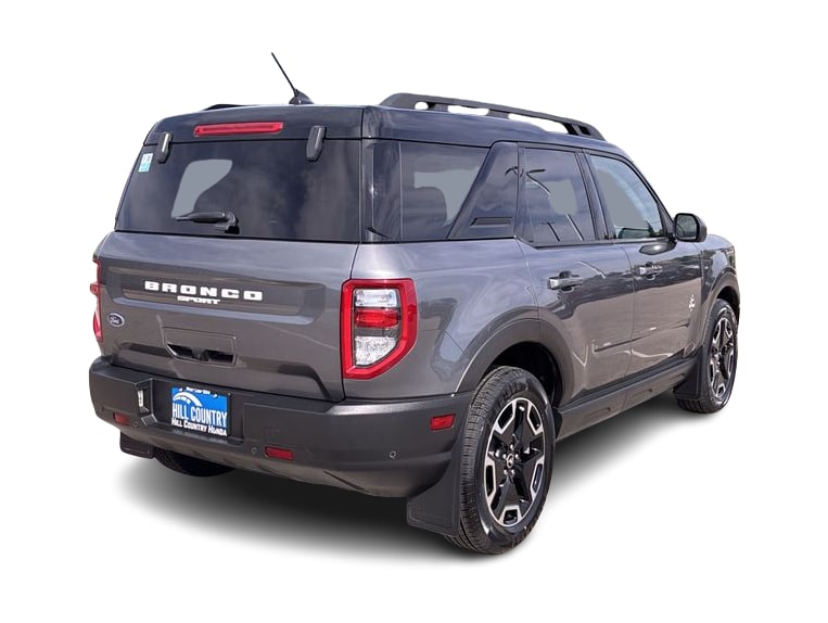 Thumbnail: 2022 Ford Bronco Sport - 21