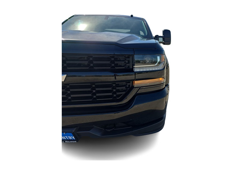 2018 Chevrolet Silverado 1500 Custom 24